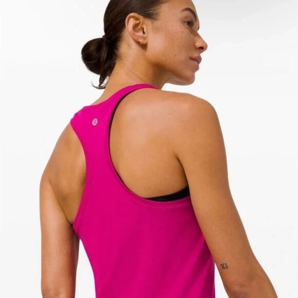 NWT Lululemon Swiftly Tech Racerback Tank Top Size 2 - Picture 2 of 8